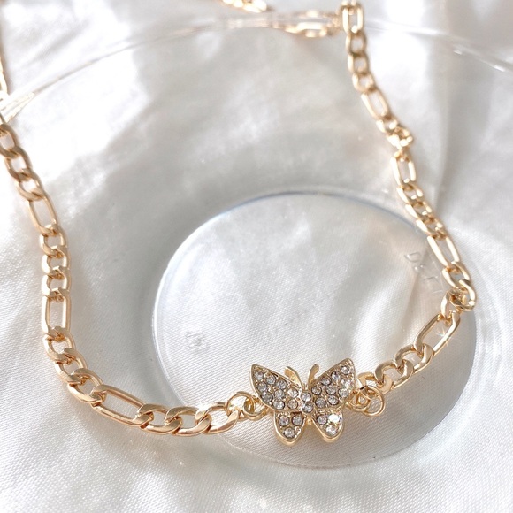 RESTOCKED! butterfly rhinestones choker necklace (buy 1 get two free!!!) - Picture 3 of 8